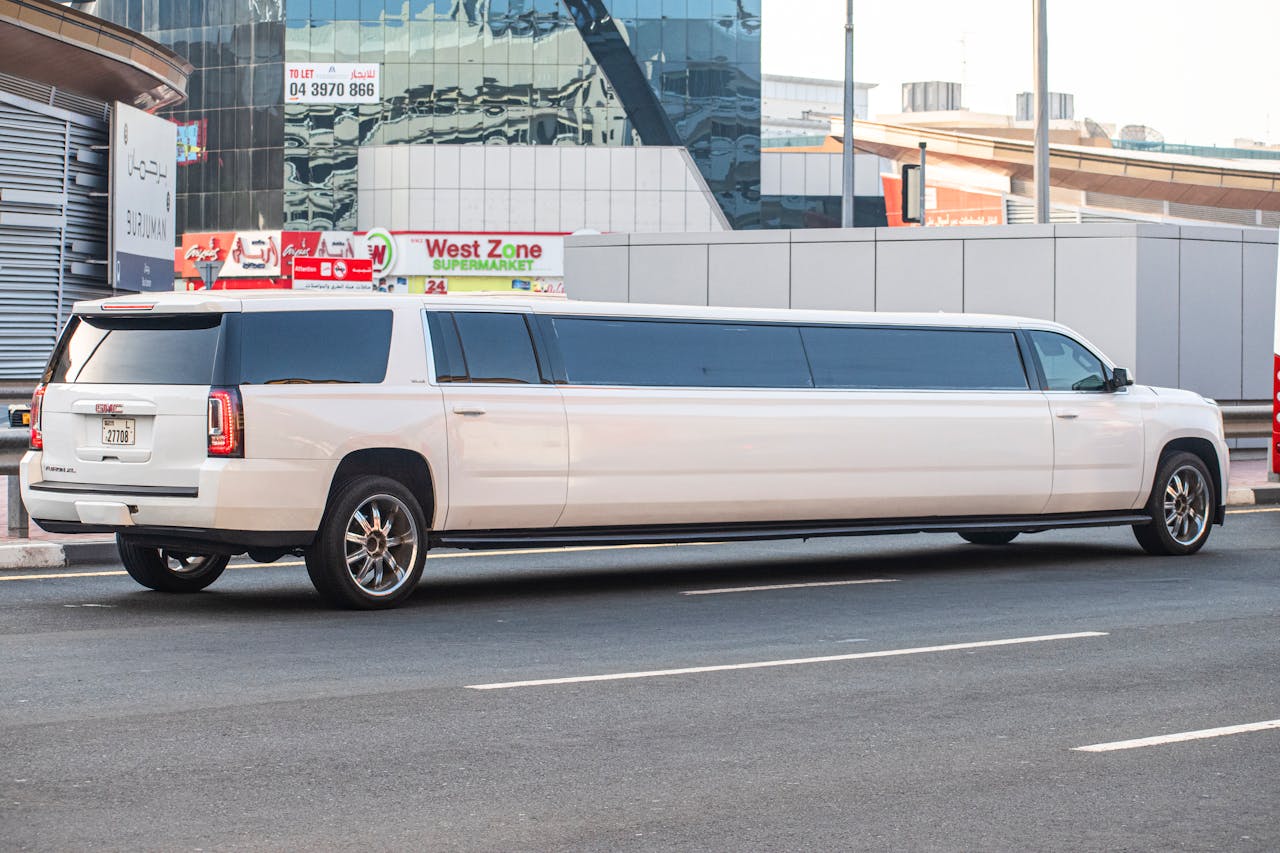 GMC Yukon XL Limousine